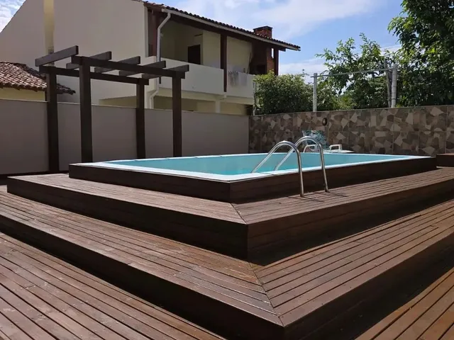 Imagem 12: Imóvel para Aluguel com 250 Metros Quadrados com 3 Quartos em Canasvieiras