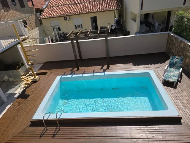Imagem 9: Imóvel para Aluguel com 250 Metros Quadrados com 3 Quartos em Canasvieiras