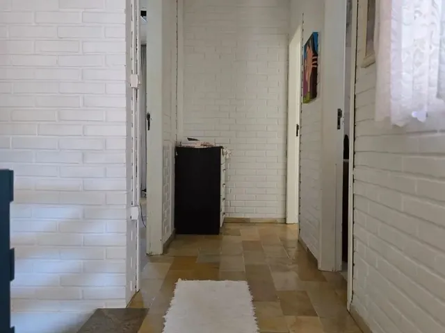 Imagem 13: Imóvel para Aluguel com 250 Metros Quadrados com 3 Quartos em Canasvieiras