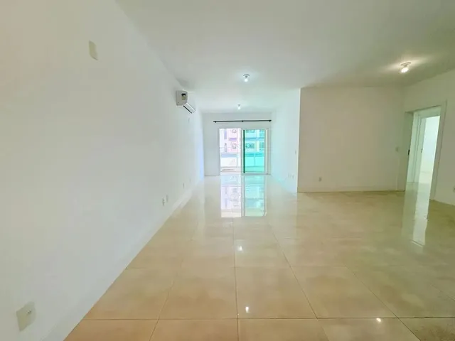 Imagem: Apartamento com 3 Dormitórios, 133 M²