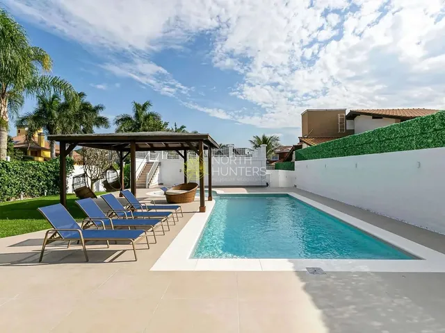 Imagem: Casa com 4 Dormitórios para Alugar, 250