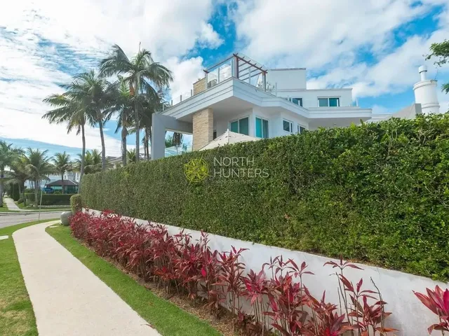 Imagem: Casa com 6 Dormitórios para Alugar, 450