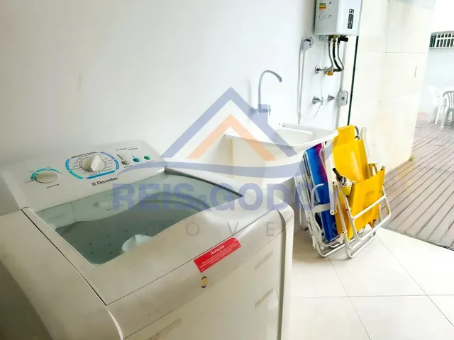 Imagem 7: Amplo Apartamento com Spa Privativo Próximo a Praia