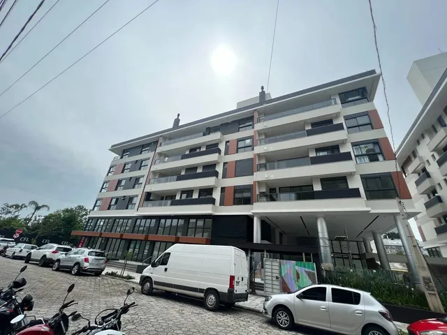 Imagem 2: Apartamento para Aluguel com 100 Metros Quadrados com 2 Quartos.
