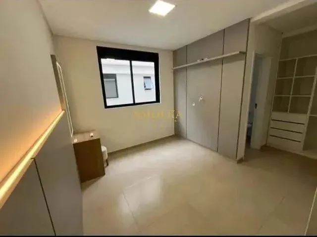 Imagem 12: Apartamento Mobiliado de 2 Dormitórios para Alugar, em Florianópolis - Sc