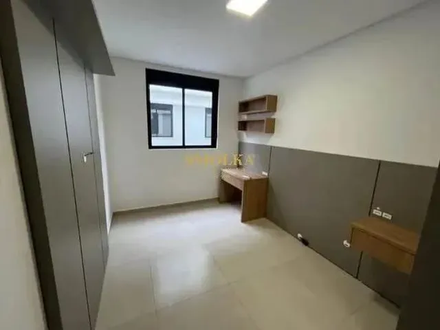 Imagem 13: Apartamento Mobiliado de 2 Dormitórios para Alugar, em Florianópolis - Sc