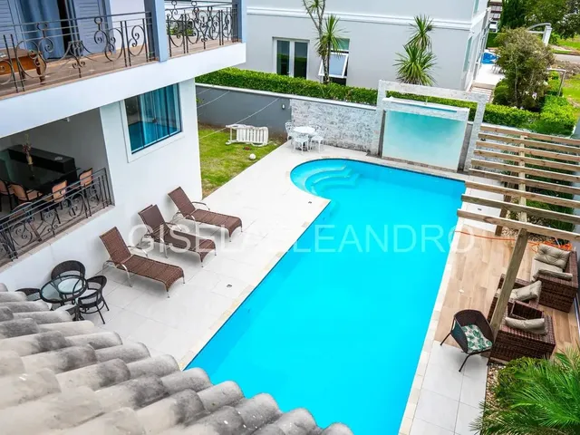 Imagem: Charmosa Casa Grande, 100 Metros do Mar