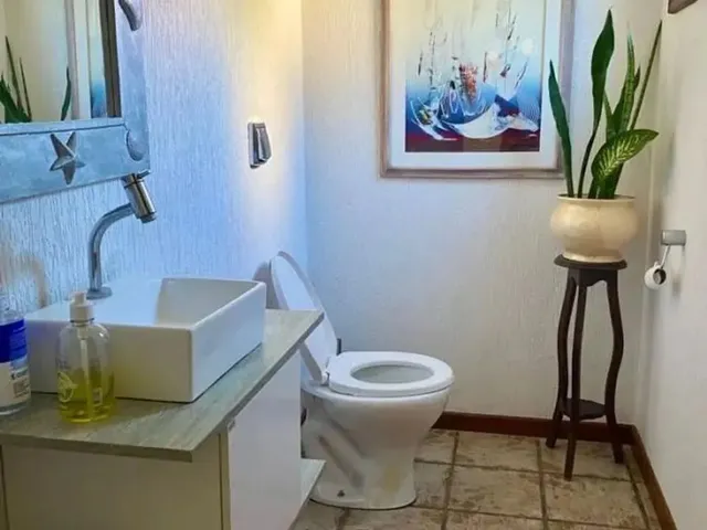 Imagem 11: Casa para Locação em Florianópolis, Jurere Internacional, 3 Dormitórios, 3 Suítes, 5