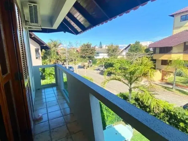 Imagem 12: Casa para Locação em Florianópolis, Jurere Internacional, 3 Dormitórios, 3 Suítes, 5