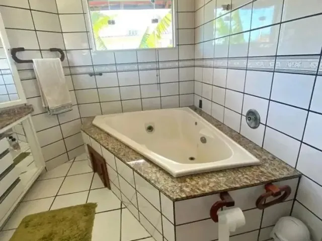 Imagem 10: Casa para Locação em Florianópolis, Jurere Internacional, 3 Dormitórios, 3 Suítes, 5