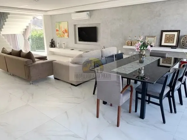 Imagem 10: Aluguel de Temporada e Venda! Casa Nova de 03 Suítes, com Excelente Área Externa