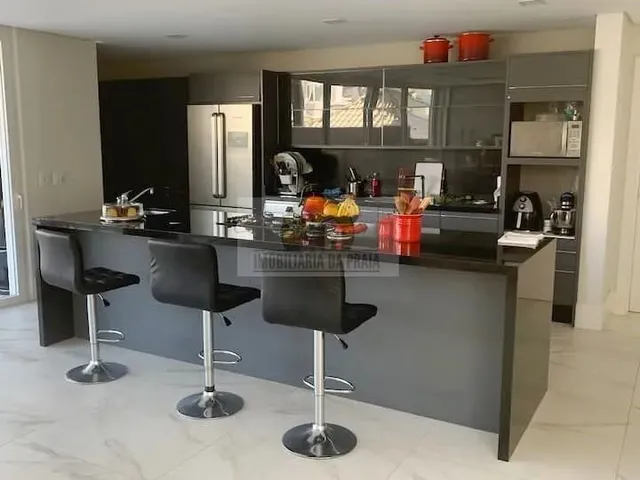 Imagem 9: Aluguel de Temporada e Venda! Casa Nova de 03 Suítes, com Excelente Área Externa