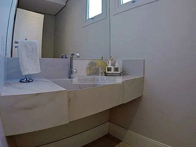 Imagem 2: Aluguel de Temporada e Venda! Casa Nova de 03 Suítes, com Excelente Área Externa