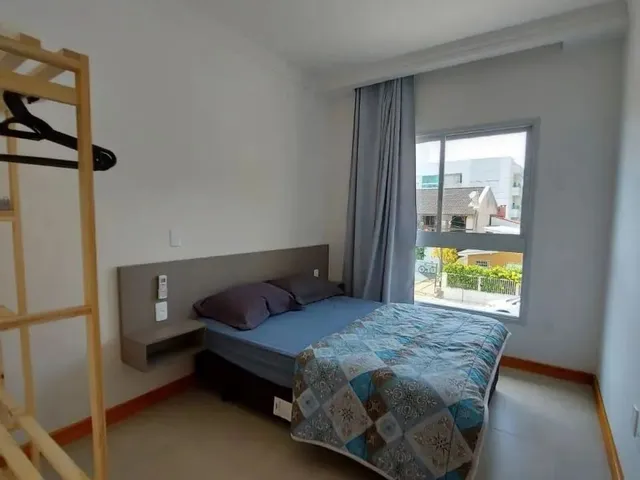 Imagem 12: Imóvel para Aluguel para Temporada com 3 Quartos em Canasvieiras - Florianópolis - Sc
