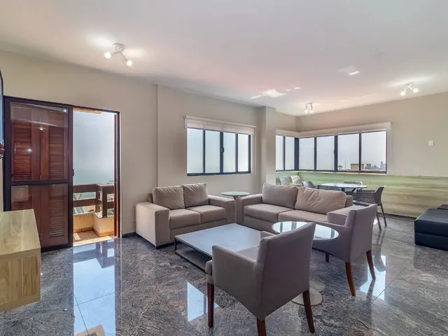 Imagem 6: Apartamento para Aluguel com 250 Metros Quadrados com 4 Quartos.