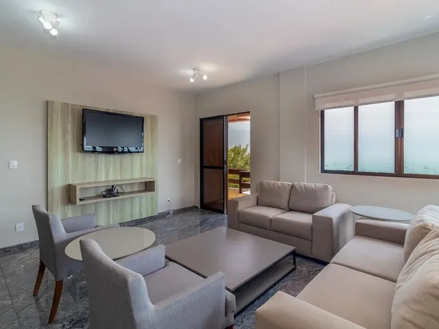 Imagem 12: Apartamento para Aluguel com 250 Metros Quadrados com 4 Quartos.
