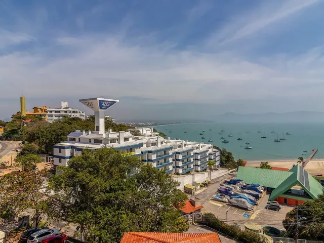 Imagem 5: Apartamento para Aluguel com 250 Metros Quadrados com 4 Quartos.