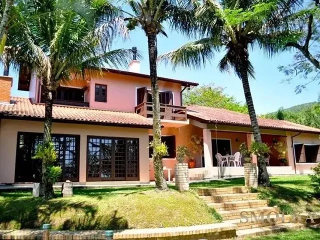 Imagem 1: Casa com Excelente Localização em Santo Antonio de Lisboa