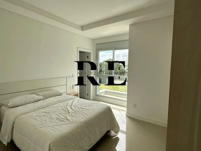 Imagem 7: Apartamento Mobiliado de 3 Suítes para Locação Anual em Jurerê Internacional