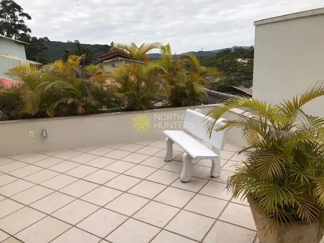 Imagem 10: Casa com 3 Dormitórios para Locação Anual, com Piscina Aquecida - Daniela