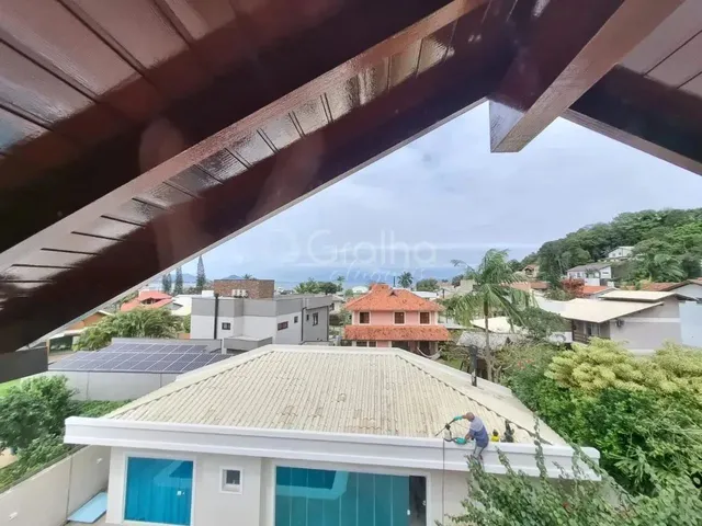 Imagem 16: Casa com 5 Quartos no Sambaqui