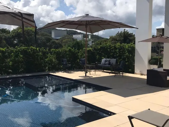 Imagem 14: Casa para Aluguel Possui 700 Metros Quadrados com 5 Quartos