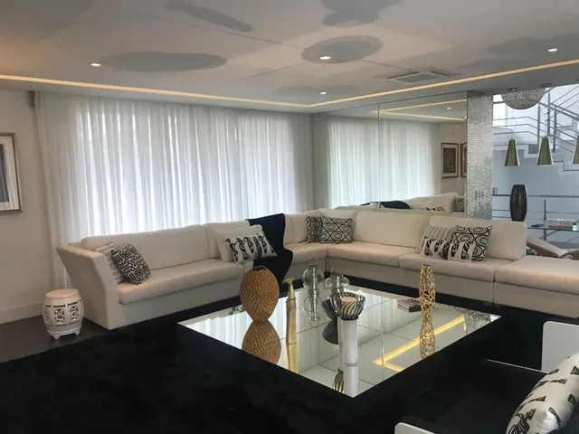 Imagem 10: Casa para Aluguel com 600 Metros Quadrados com 6 Quartos.