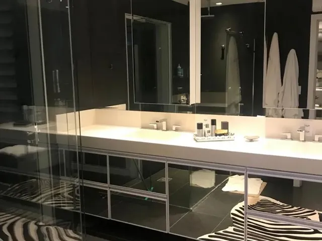 Imagem 2: Casa para Aluguel com 600 Metros Quadrados com 6 Quartos.