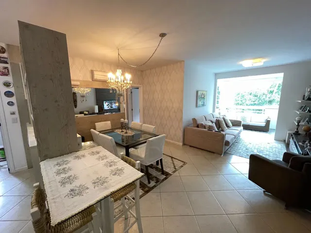 Imagem 12: Apartamento para Aluguel Tem 100 Metros Quadrados com 2 Quartos.