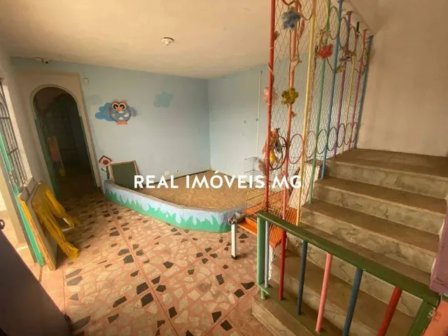 Imagem 3: Casa com 4 Quartos para Alugar, 470M² - São Pedro, Próximo Ao Verdemar