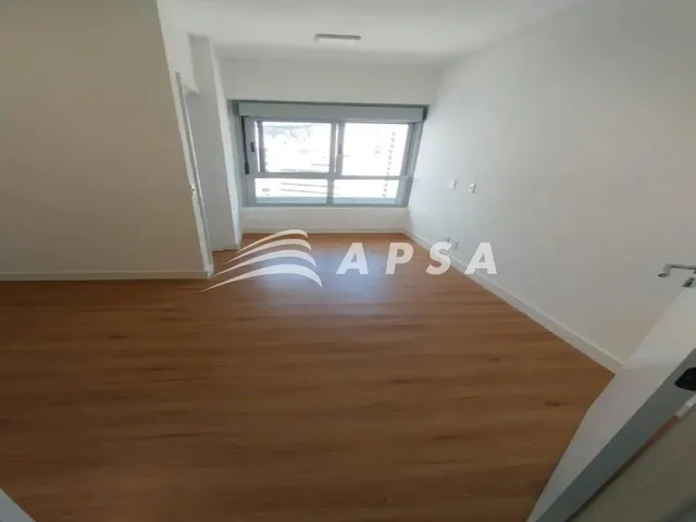 Imagem 1: Encante-Se com Este Apartamento em Um dos Bairros Mais Valorizados da Cidade. Ele Conta Co