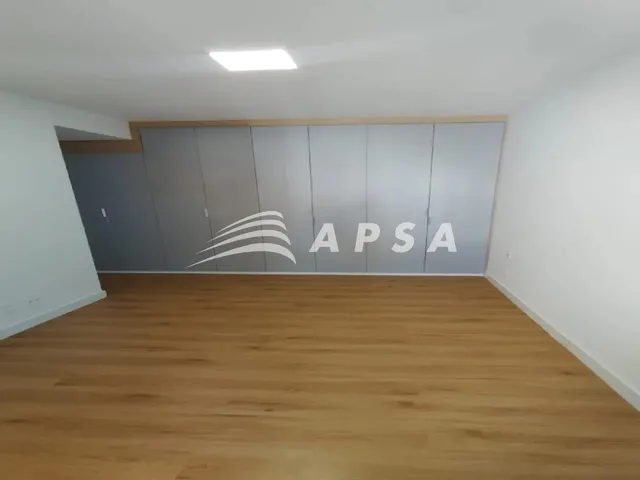 Imagem 4: Encante-Se com Este Apartamento em Um dos Bairros Mais Valorizados da Cidade. Ele Conta Co