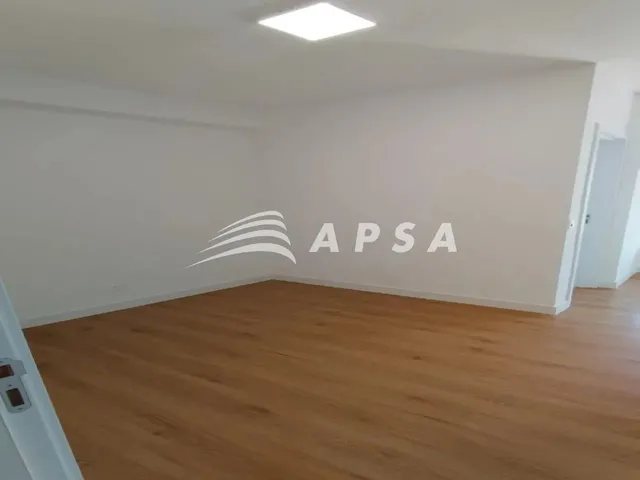 Imagem 3: Encante-Se com Este Apartamento em Um dos Bairros Mais Valorizados da Cidade. Ele Conta Co