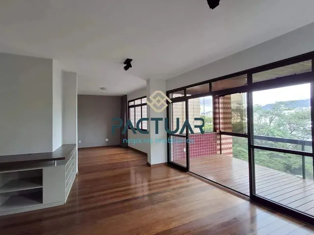 Imagem 1: Apartamento de 4 Quartos, Varanda e Elevador para Locação no Bairro Luxemburgo