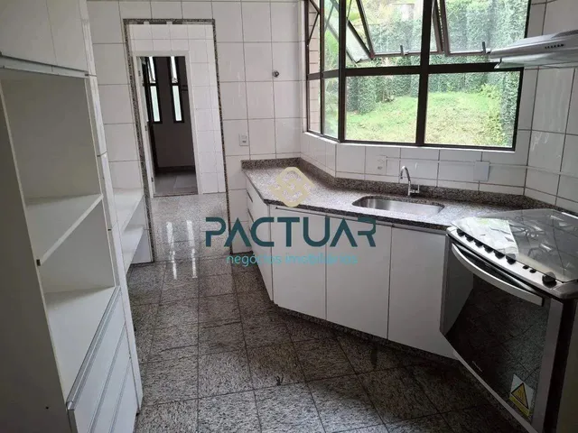Imagem 8: Apartamento de 4 Quartos, Varanda e Elevador para Locação no Bairro Luxemburgo