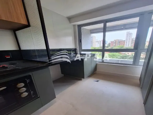 Imagem 16: Descubra o Verdadeiro Significado de Viver com Sofisticação Neste Apartamento de Luxo