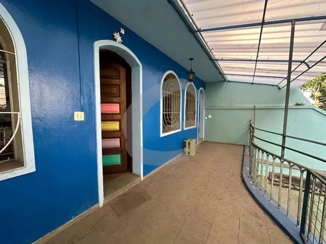 Imagem: Casa para Aluguel, 4 Quartos, 2 Suítes