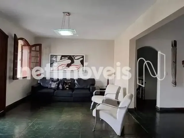 Imagem: Casa À Venda 6 Quartos 4 Suítes 450 M²