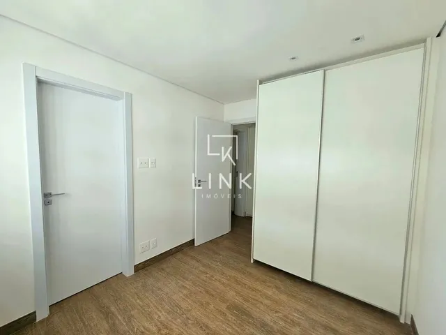 Imagem 6: Locação Residencial na Savassi - 2 Quartos com Duas Suítes e 2 Vagas de Garagem