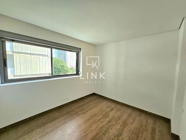 Imagem 3: Locação Residencial na Savassi - 2 Quartos com Duas Suítes e 2 Vagas de Garagem