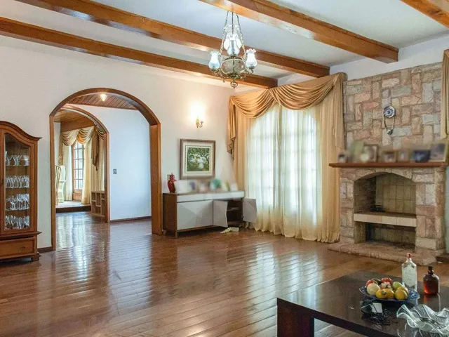 Imagem: Casa para Aluguel, 4 Quartos, 4 Suítes