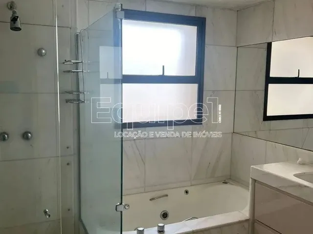 Imagem 9: Apartamento com 4 Quartos e 4 Banheiros para Alugar, 280 M² por R$ 30.000/Mês