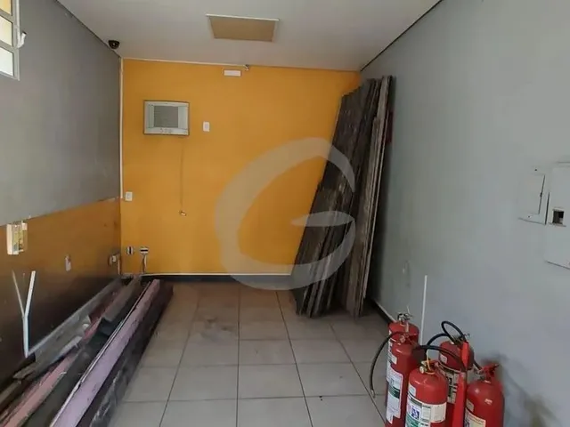 Imagem 2: Casa para Aluguel, 4 Quartos, 1 Suíte, 8 Vagas, Funcionários - Belo Horizonte/Mg