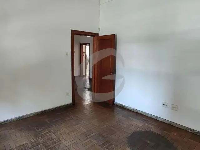 Imagem 15: Casa para Aluguel, 4 Quartos, 1 Suíte, 8 Vagas, Funcionários - Belo Horizonte/Mg