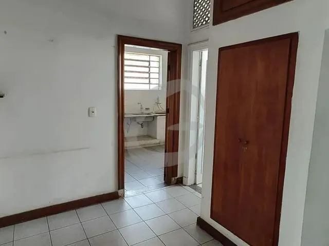 Imagem 10: Casa para Aluguel, 4 Quartos, 1 Suíte, 8 Vagas, Funcionários - Belo Horizonte/Mg