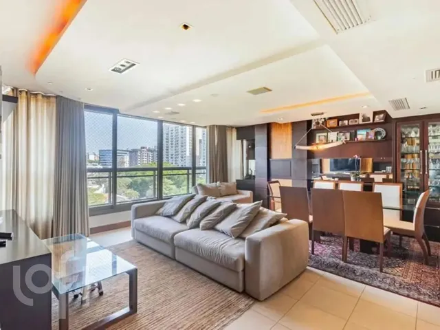 Imagem: O apartamento possui 3 Dormitórios, 1 Suíte, 3 Banheiros,