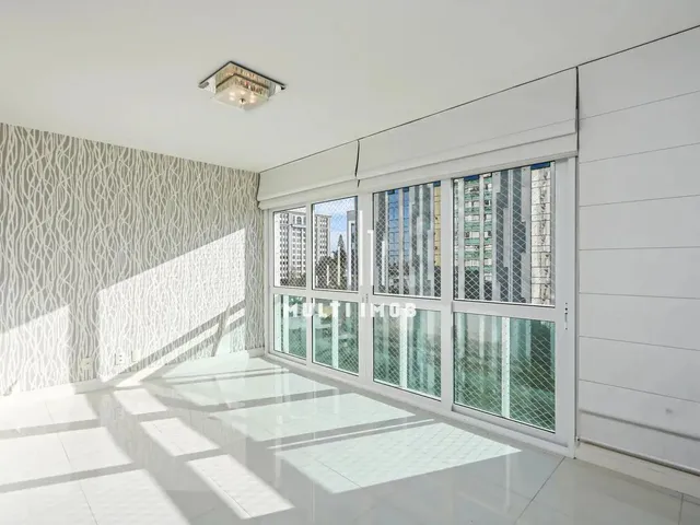 Imagem: O apartamento possui 3 Dormitórios, 2 Suítes, 3