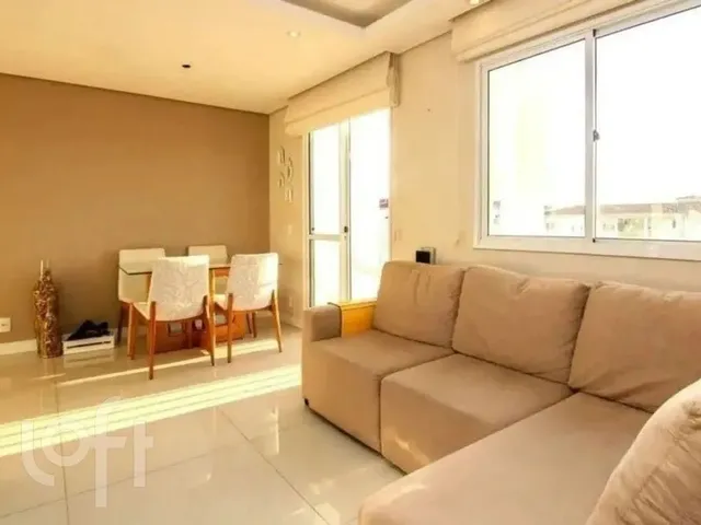 Imagem: O apartamento possui 3 Dormitórios, 1 Suíte, 2 Banheiros,