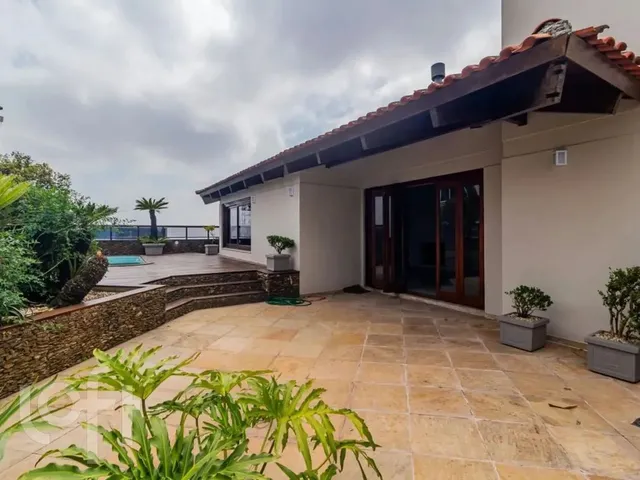 Imagem 12: Apartamento À Venda em Petrópolis com 337 M², 3 Quartos, 1 Suíte, 2 Vagas