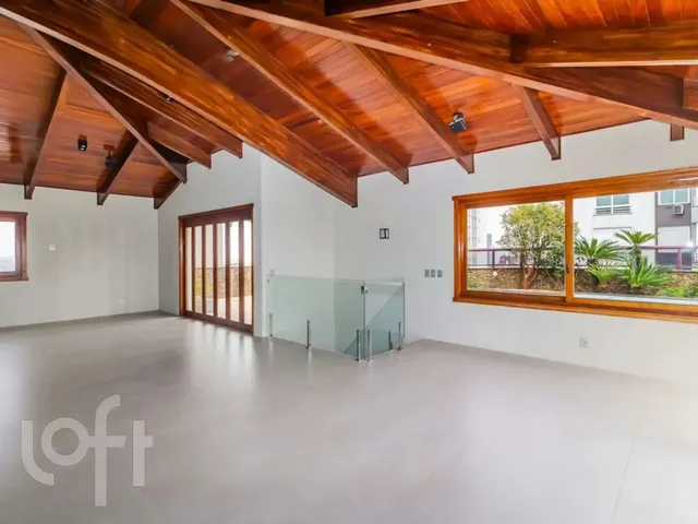 Imagem 8: Apartamento À Venda em Petrópolis com 337 M², 3 Quartos, 1 Suíte, 2 Vagas